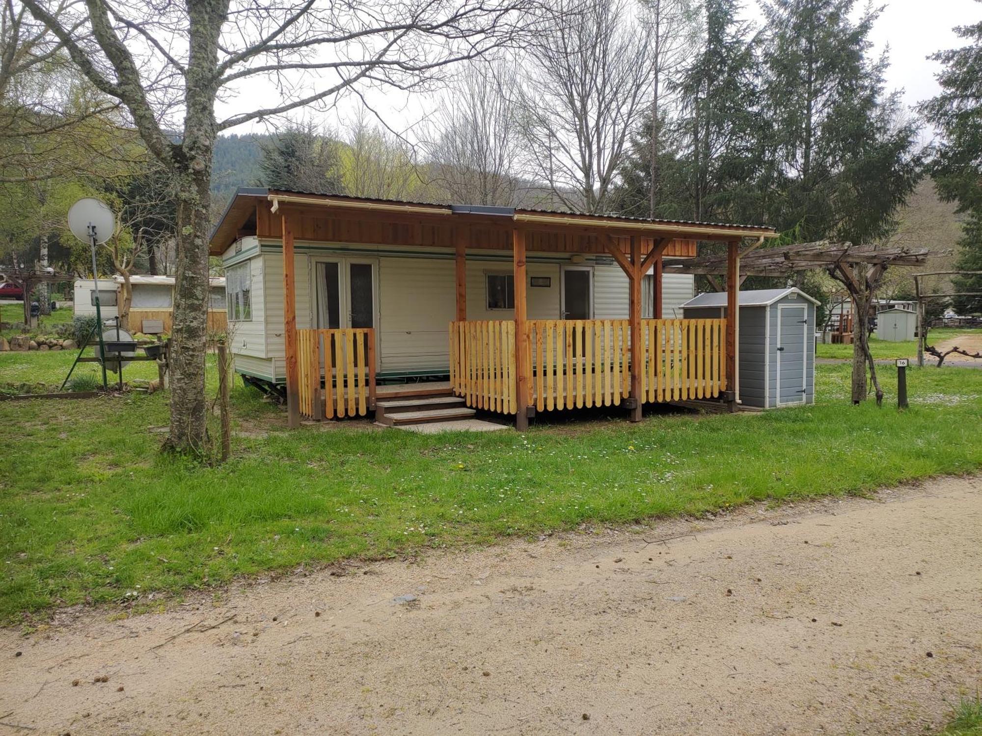 Camping Chon Du Tarn Bédouès Buitenkant foto